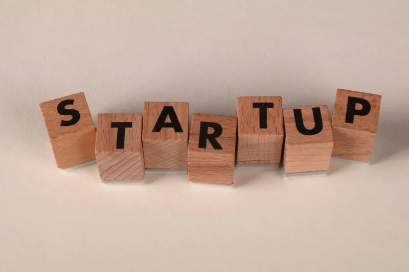 Bypassing the Bank: How Everyday Entrepreneurs Are Crowdfunding Their Way to Business Success
